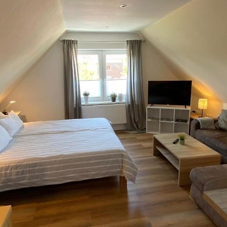Ferienwohnung Ausguck Jever Luaran gambar
